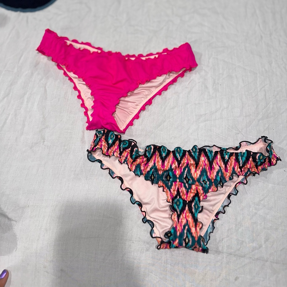 Bikini Bottom in Paisley and Shade & Shore pink 🌸